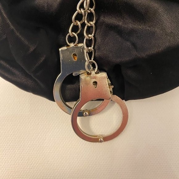 Vintage Men's FREDERICK'S OF HOLLYWOOD Handcuff Satin Black G string - Picture 8 of 8